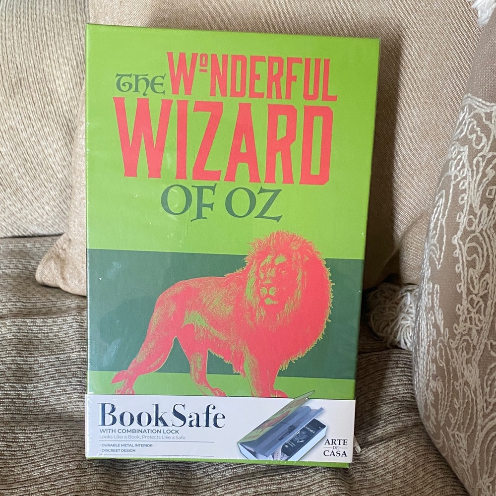 BookSafe Decorative Storage Box - Green and Pink